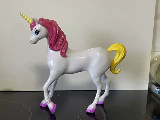 Mattel Barbie Dreamtopia Rainbow Cove White Unicorn Rare