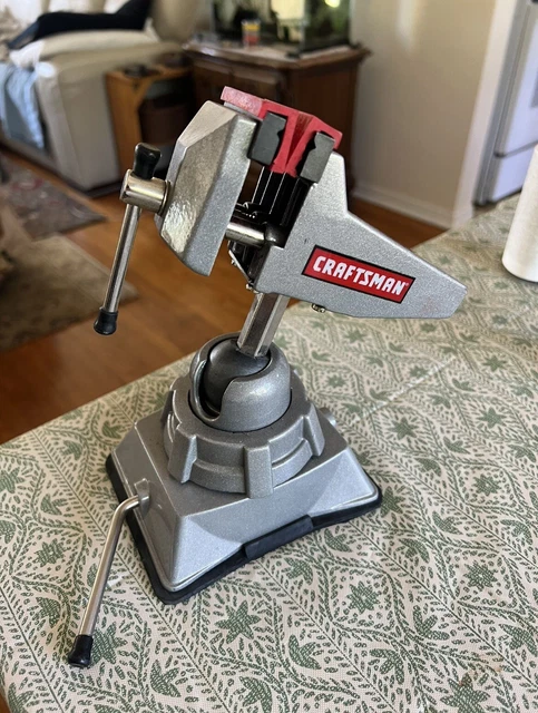 Craftsman 2 3/4" Hobby Vise 360° Swivel 180° Tilt Cast Aluminum Body Vacuum Base Craftsman 2 3/4" Hobby Vise 360° Swivel 180° Tilt Cast Aluminum Body Vacuum Base