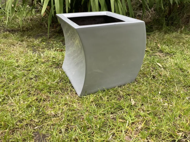 Grey  High Quality Fibreglass Modernist Concave planter/Garden pot;8”