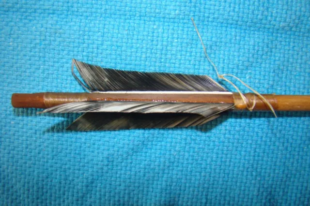 1 One Handmade Navajo 25 inch  Arrow w/Turkey feathers & Stone chipped Arrowhead