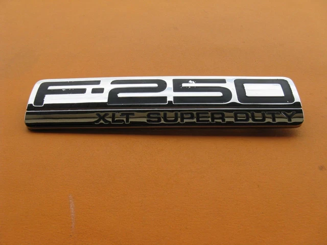 05 06 07 08 09 10 Ford F-250 Xlt Super Duty Side Emblem Logo Badge Symbol A38133