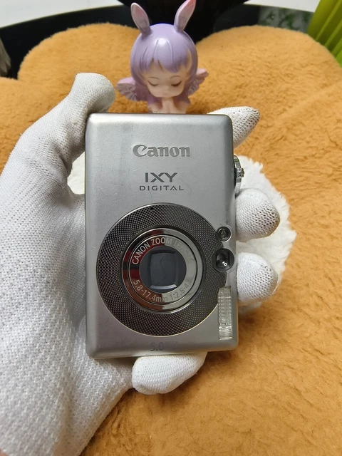 CANON IXY DIGITAL 50 Silver CCD Digital Camera w/ Box Leather Case