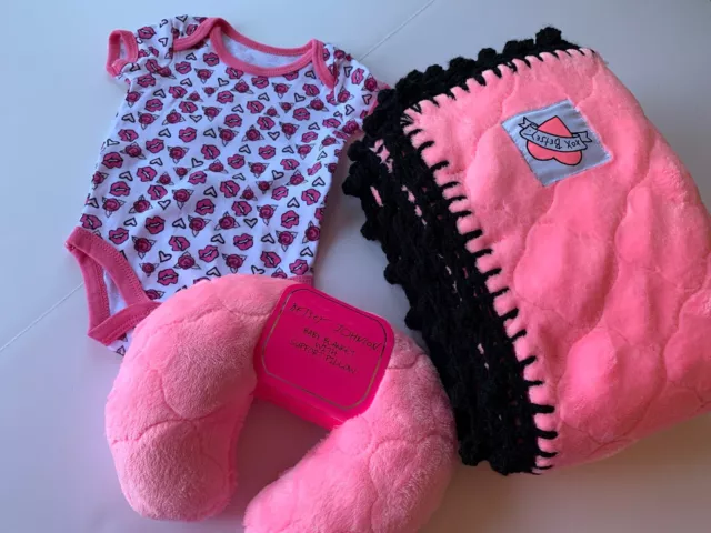 Betsey Johnson Pink & Black Double-sided Sherpa/Faux Quilt Baby Blanket Gift Set