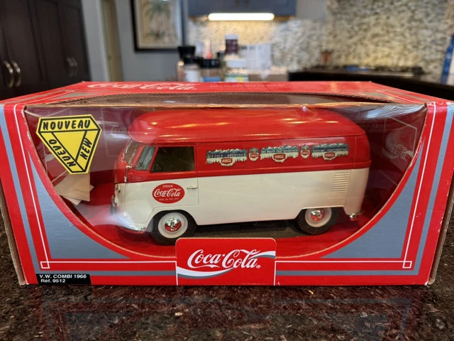 Vintage Coca-Cola V.W Volkswagen COMBI Bus 1966 Ref. 9512