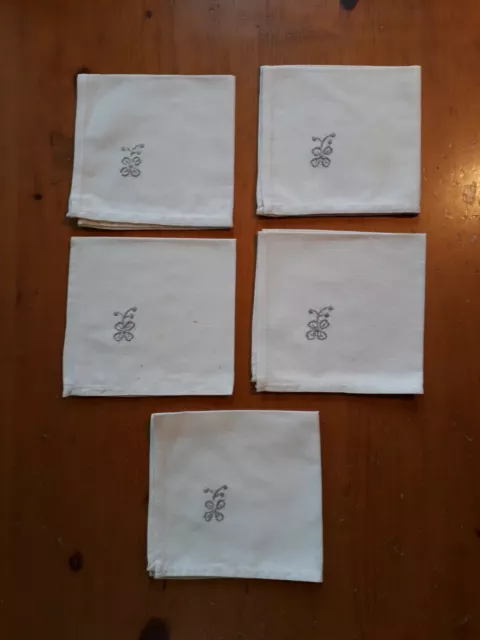 5 Servilletas Bordadas