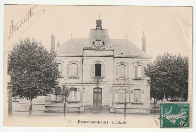 FOURCHAMBAULT - Nievre - CPA 58 - la Mairie