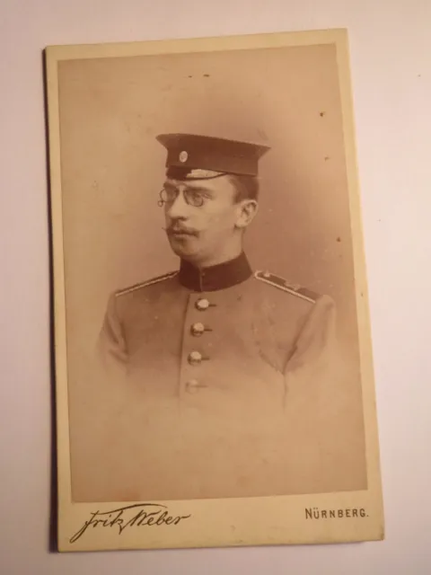 Nürnberg - Soldat mit Zwicker in Uniform - Regiment KB IR 19 - Portrait / CDV