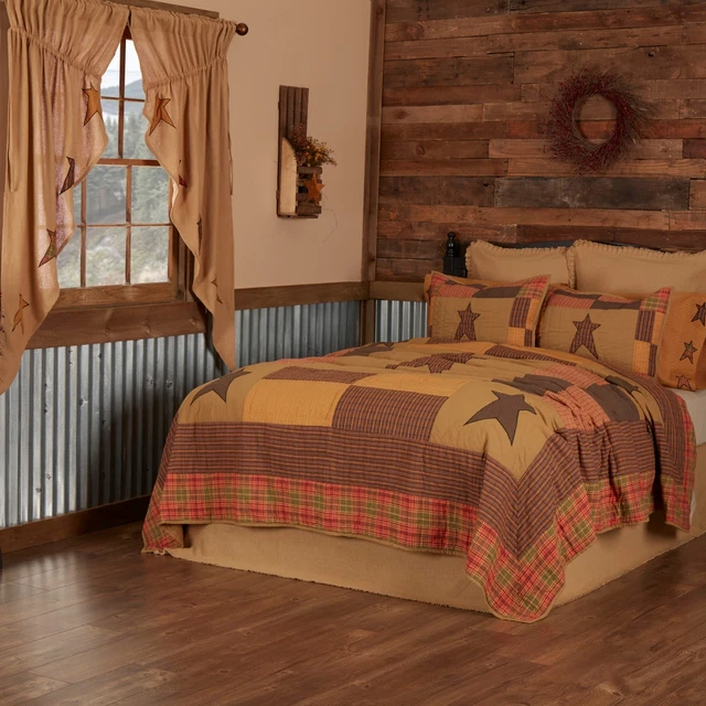 Stratton Quilt Dark Khaki/Red-Orange/Country Black California King