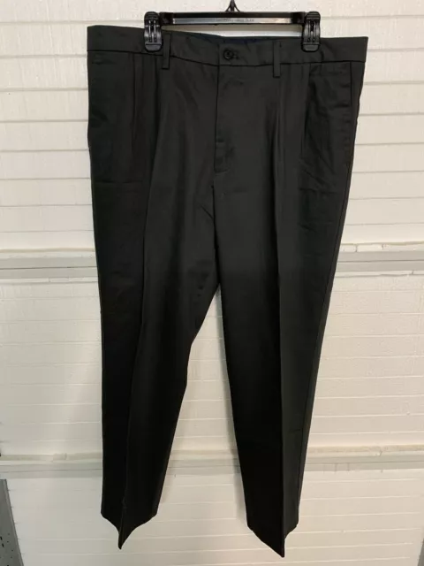 DOCKERS KHAKI MENS Flex Comfort size 38x30 Classic Fit Gray Pants $14. ...