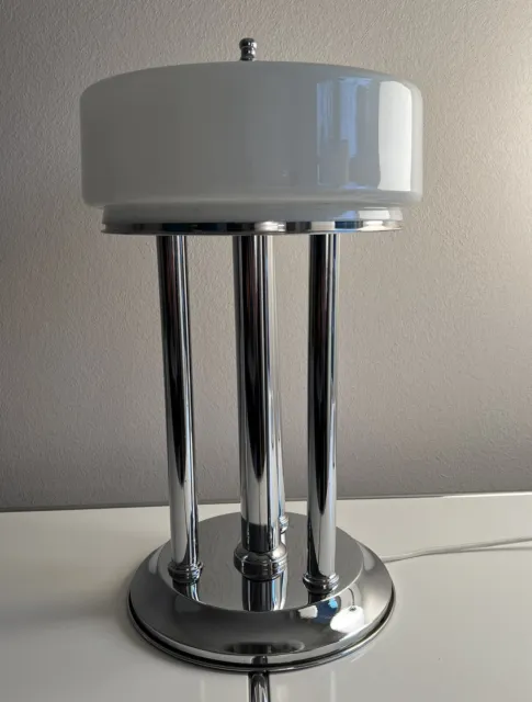 Art Deco Bauhaus Stil Leuchte Tischlampe Chrom antikes Opalglas, Tischleuchte