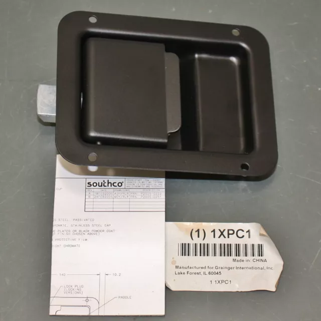 Southco Paddle Latch 1XPC1, Nonlock, Black Powder Coated, Push-to-Close
