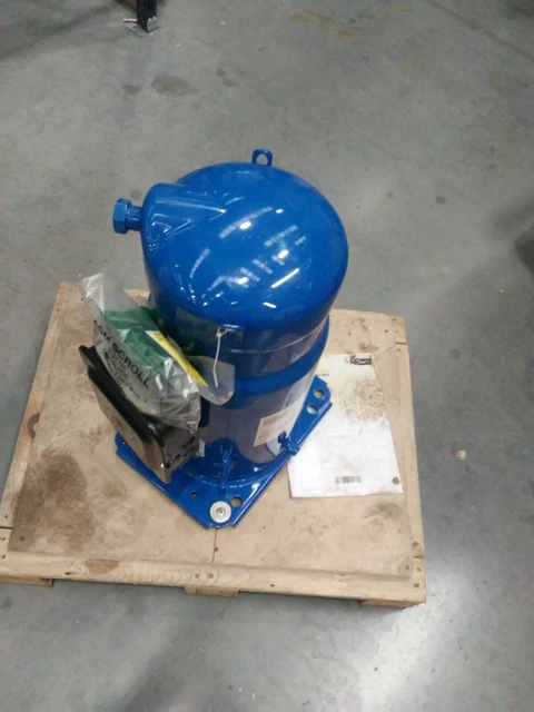 Danfoss Performer compressor SZ125S4RC - RRP £3300
