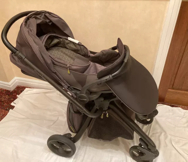 mamas and papas Mylo pushchair with accessories and car seat attachment