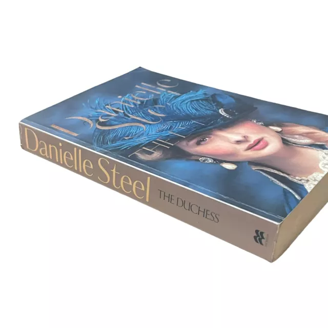 The Duchess Danielle Steel Drama romance women's fiction paperback book 3