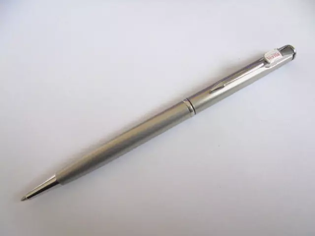 Parker INSIGNIA Kugelschreiber Edelstahl C.C.  Made in FRANCE  Text lesen !!