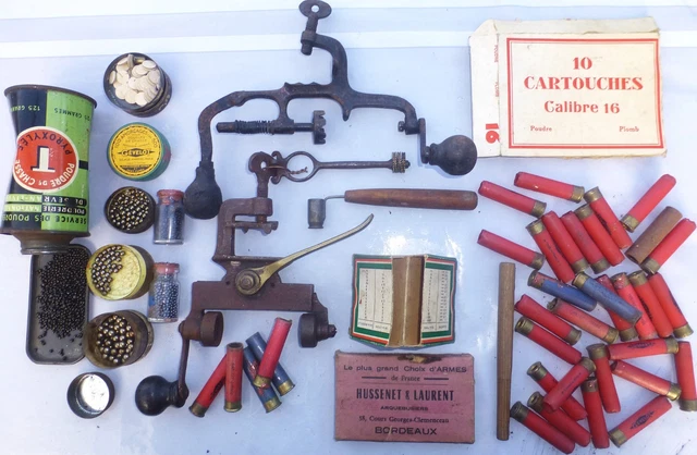Lot D'outils Anciens Pour Fabriquer Des Cartouches De Chasse – Matériel De Rechargement Vintage