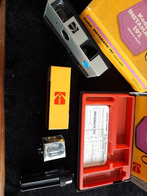 Kodak instamatic 192 Camera en boîte avec Magicube extender 2