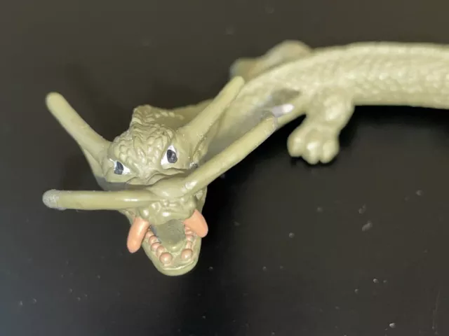 2002 Godzilla Pack Of Destruction Manda Mini Figure Bandai Creations Manda