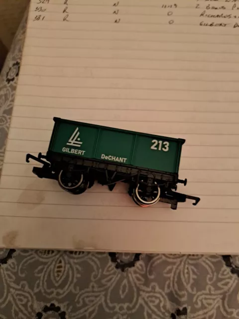 NEW Hornby OO Gauge SWB Steel-Sided Mineral Wagon - Gilbert DeChant Green 213