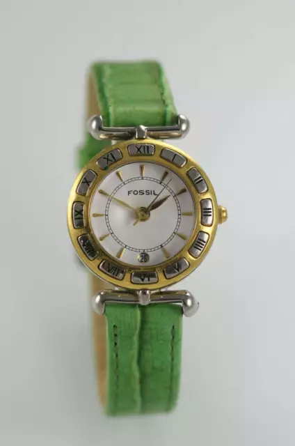 Fossil Watch Womens Green Leather Date Stainless Steel Silver Gold White Quartz