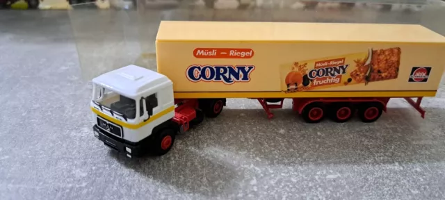 16 OVP LKW Spur H0 1:87 Herpa MAN Sattelzug Corny