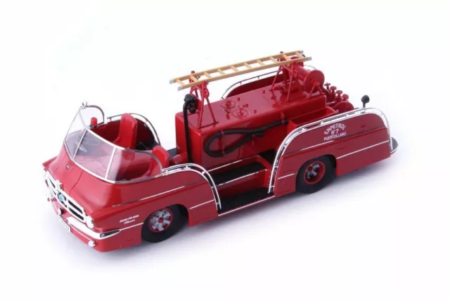 Pegaso 140 DCI Mofletes 1959 Red 1:43 Modell Autocult