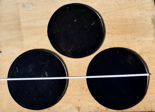 3 x altes Backblech rund Kuchenblech alt  - patiniert