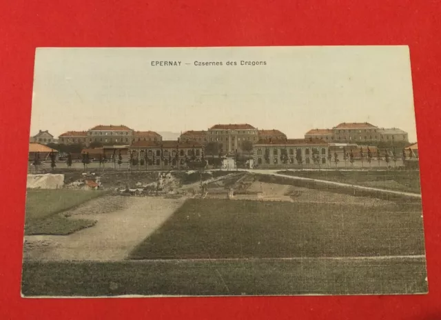 CPA 51 Marne, EPERNAY, Barracks of the Dragons (canvas card)