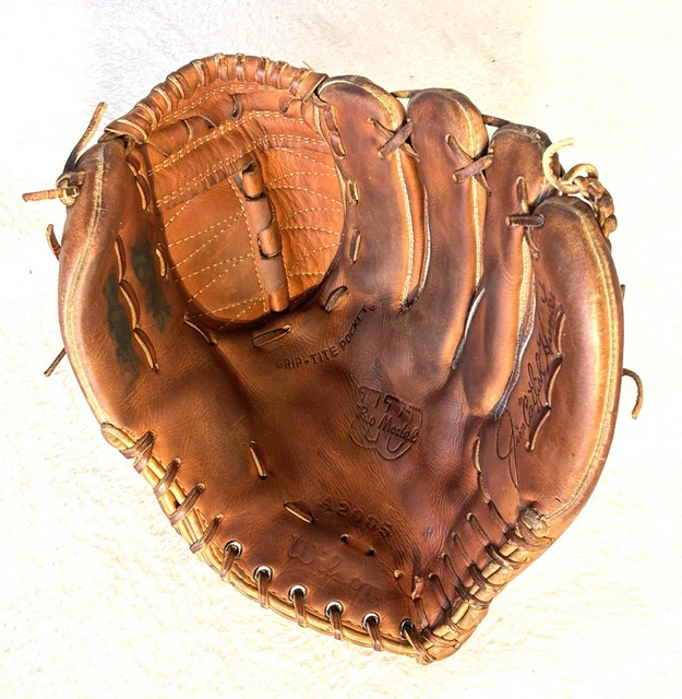 1*9様 ヴィンテージWilson A2005 キャットフィッシュハンター モデ 1*9様 ヴィンテージWilson A2005 キャットフィッシュハンター