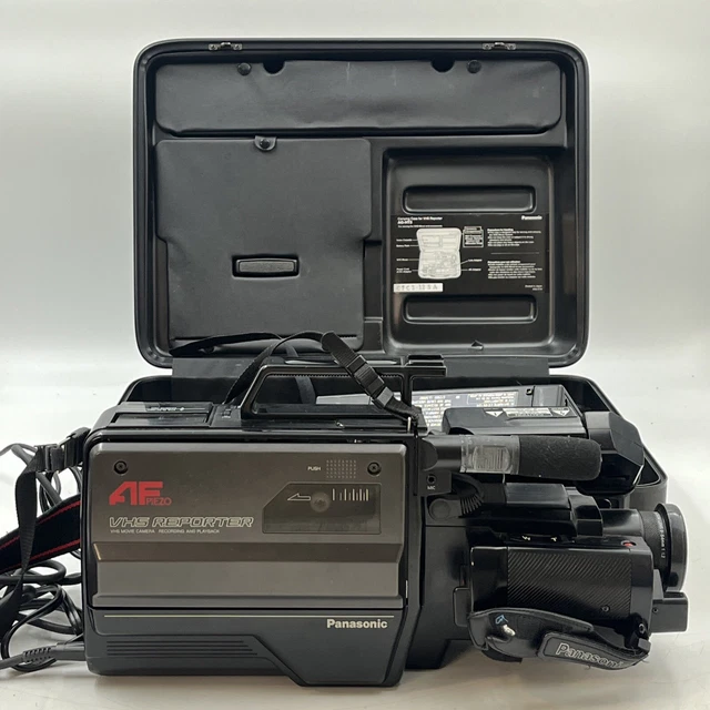 PANASONIC AF PIEZO VHS Reporter Camera AG-160 Case Accessories. TESTED ...