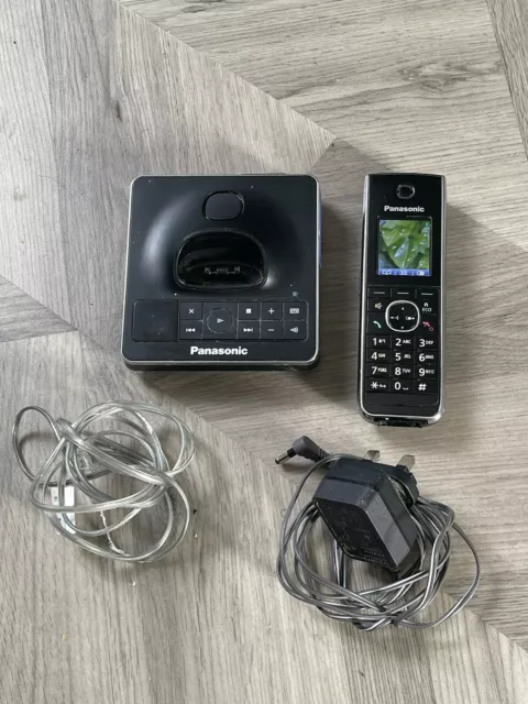 Panasonic Kx-Tg8561 Cordless Phone Telephone With Answering Machine Black