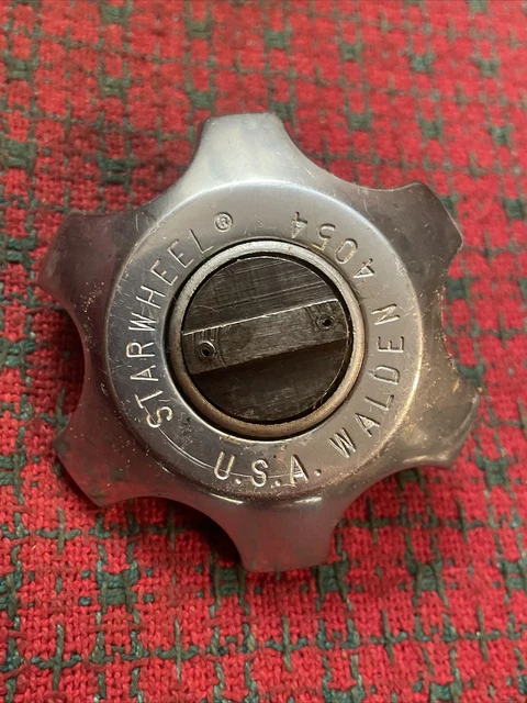 VINTAGE WALDEN tools ratchet 3/8" DR. STARWHEEL RATCHET USA