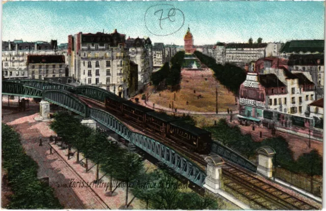 CPA PARIS 7e - Le Métropolitain et Avenue de Breteuil (82054)