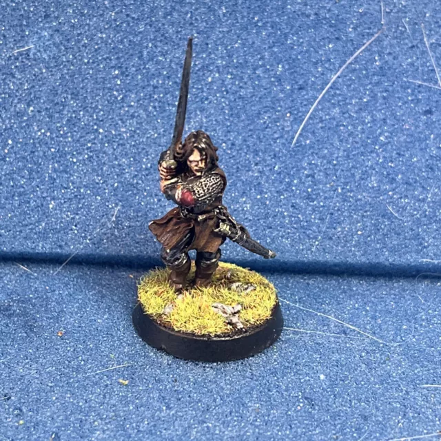 Middle Earth Strategy Battle Game. Aragorn. Metal. Painted.