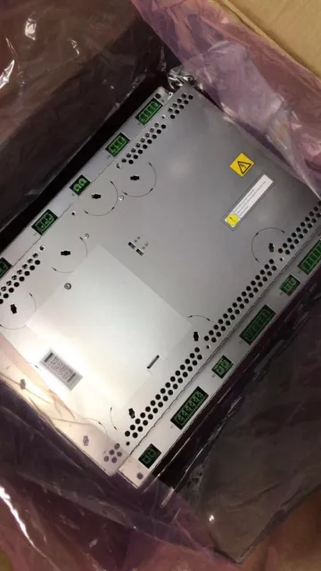 ONE ABB DSQC663 3HAC029818-001 Robot Servo Drive NEW