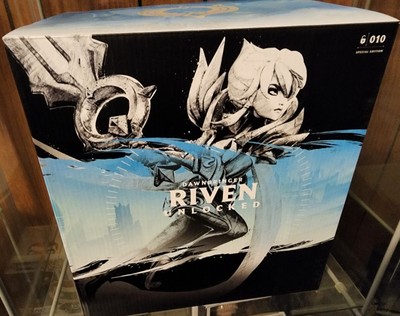 dawnbringer riven statue