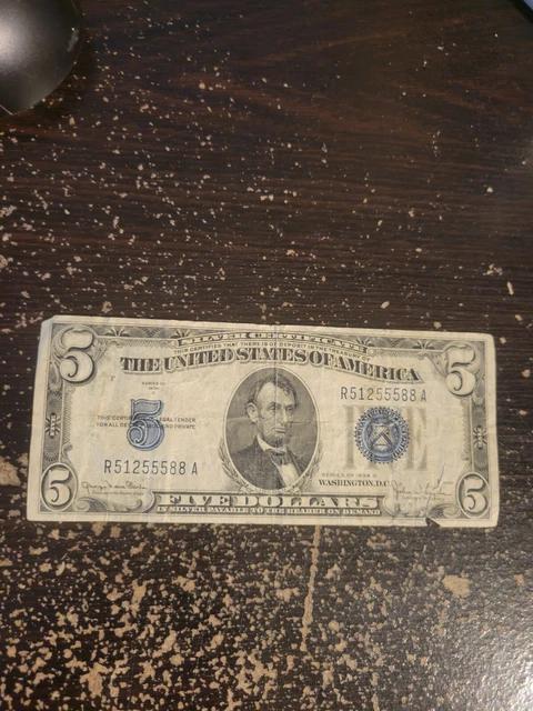 1934-D Five Dollar Silver Certificate $5 Bill Blue Seal R51255588A