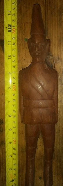 Wood man odd unique carved sculpture tall hat folk art spooky creepy 💀