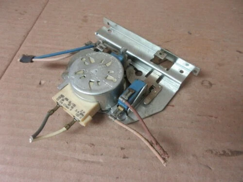 Whirlpool Wall Oven Door Latch 8301268