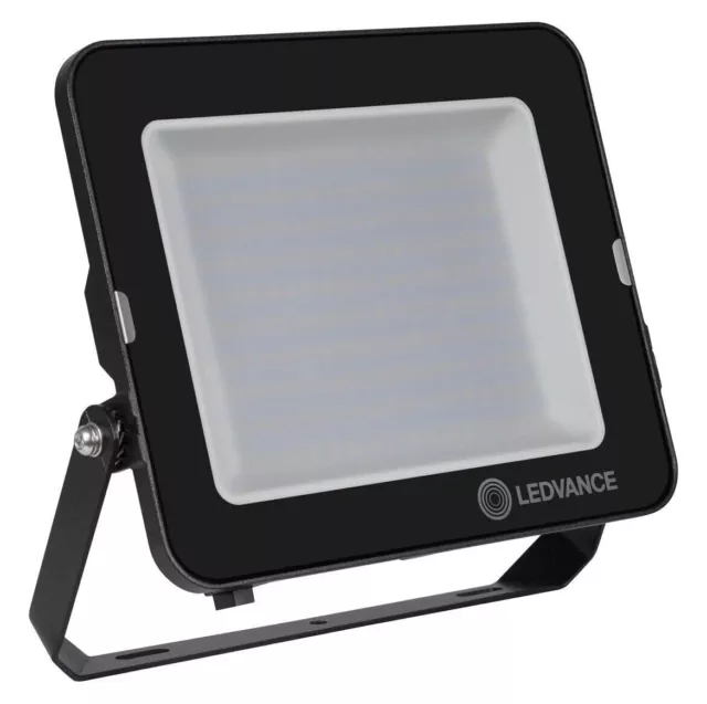 faro LED da esterno Ledvance FLOODLIGHT 135W 6500K IP65 nero  proiettore esterno