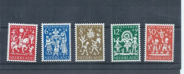 Netherlands stamps.  1961 Child Welfare MNH SG 914 - 918  (AC607)
