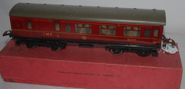 ZB811 Hachette Hornby Train O 40 2353W Voiture voyageurs 1 SNCF C10