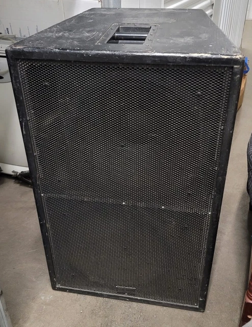 EAW SB 850 Sub-woofer Loudspeaker W/ Wheels EAW SB 850 Sub-woofer Loudspeaker W/ Wheels