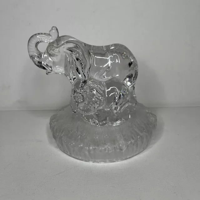 RCR Royal Crystal Rock 24% Lead Crystal Elephant and Baby Figurine Made in Italy