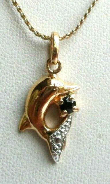 Collier Pendentif Dauphin En 3D Couleur Or - Bijou Vintage En Parfait état