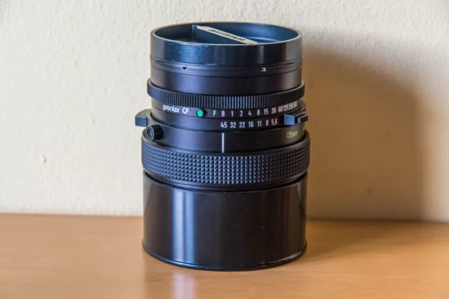 Carl Zeiss Makro-Planar 135 mm f/5.6 T* CF für Hasselblad