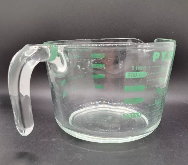 Pyrex 32oz/4 Cups/ 1L Measuring Cup Green Lettering USA Vintage 2