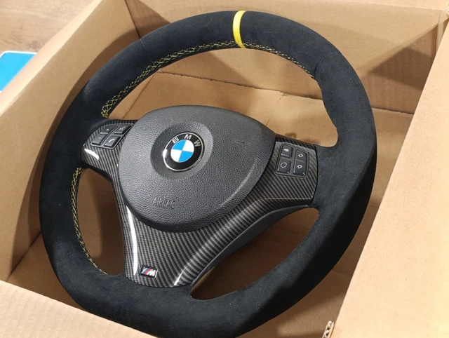 Volant Cuir/Alcantara Pour BMW Série 3 E90 - Référence 10-233 - Neuf Rebourré - Marque Autofun-Extreme