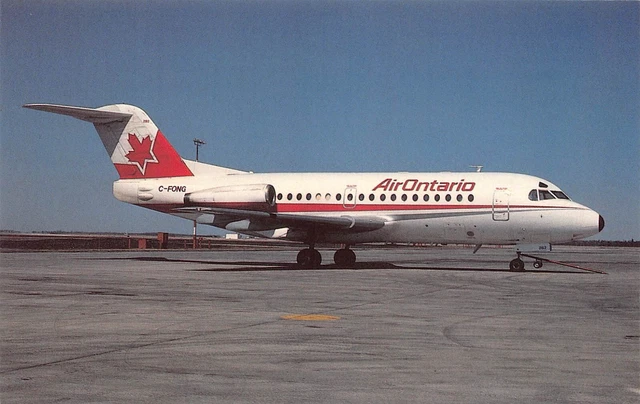 Airline Postcards    AIR CANADA CONNECTOR AIR ONTARIO Fokker F28-1000 c/n 11070