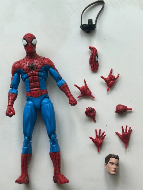 Spectacular Spider-Man Diamond Marvel Select Figure - Disney Store Exclusive